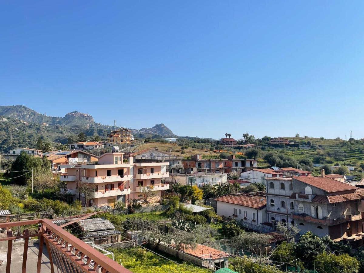 Apartamento Pipa'S Suntrap Taormina Exterior foto